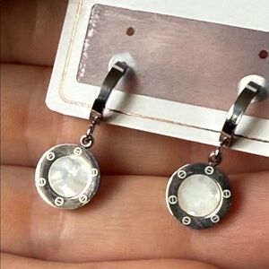 Fashion Jewelry earrings Stainless Steel white and Silver Earrings